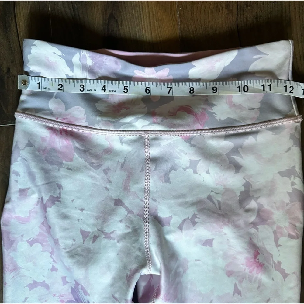 Wear it to Heart | Aria Back Pocket Legging | Small